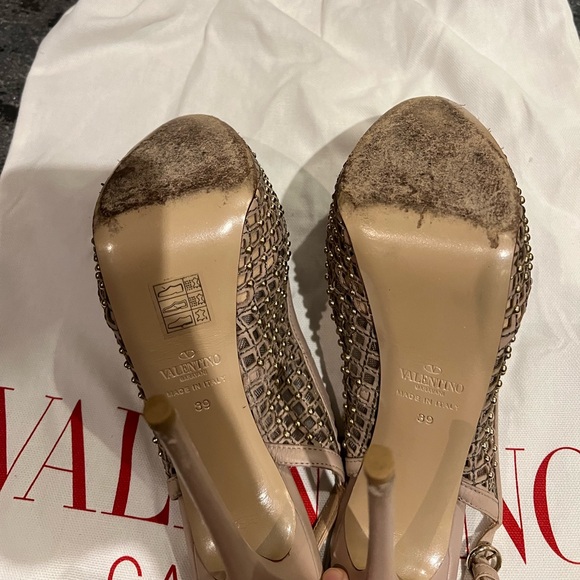Valentino studded heels, size 39 - Picture 6 of 6